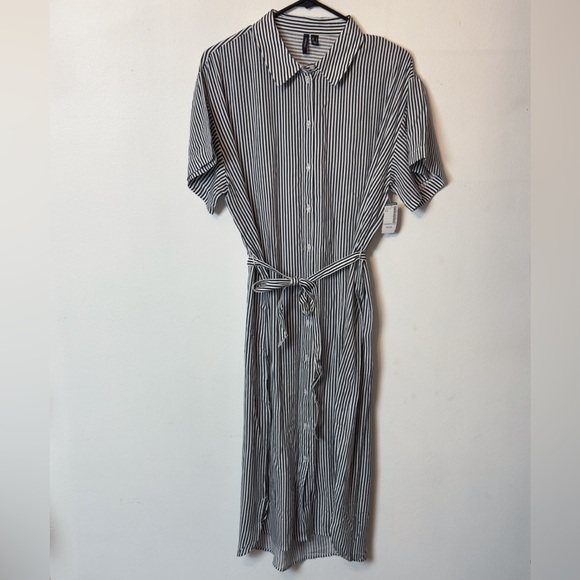 Vero Moda Striped T Shirt Dress NWT - Picture 2 of 4